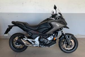 Honda nc 750 X 5000 km