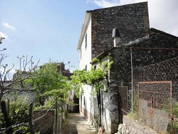 Appartamento di 110 m² con più di 5 locali a Auson