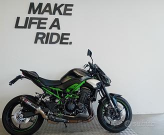 KAWASAKI Z 900 PERFORMANCE - 2025