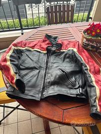 Giubbotto in pelle da moto