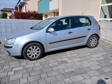 Volkswagen Golf 1.6 5p. Comfortline BiFuel GPL in 
