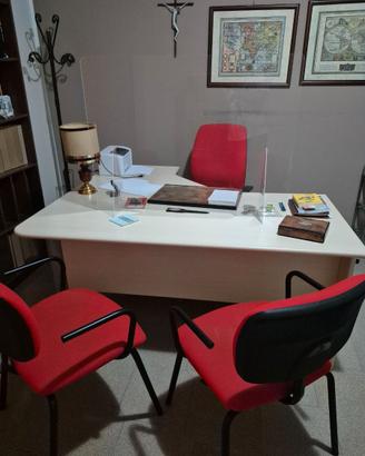Arredo studio medico/ufficio