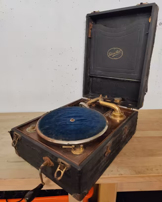 Grammofono portatile d'epoca marca Edison Bell '20