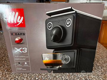 Macchina caffe illy X3 X CAPS