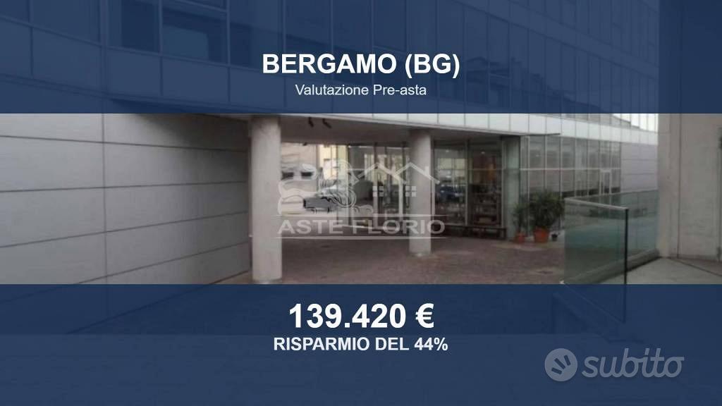 Immobile in asta di 158 m² a Bergamo