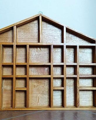 Bacheca a forma di casetta