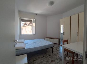Stanza Centro Treviso - 350/mese