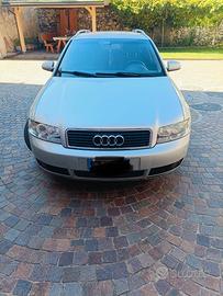 AUDI A4  SW