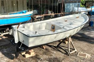 gozzo in vetroresina 550