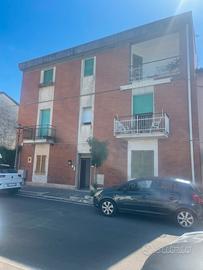 Appartamento zona balneare Minturno (LT)
