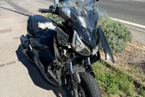 Yamaha X max 400