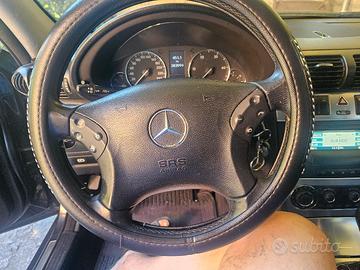 Mercedes C220
