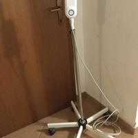 Lampada scialitica di precisione a base rotante