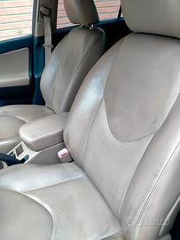 TOYOTA RAV4 3ª serie - 2010