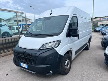 Peugeot Boxer 2025 10000km in garanzia