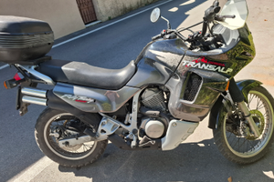 Honda Transalp 600