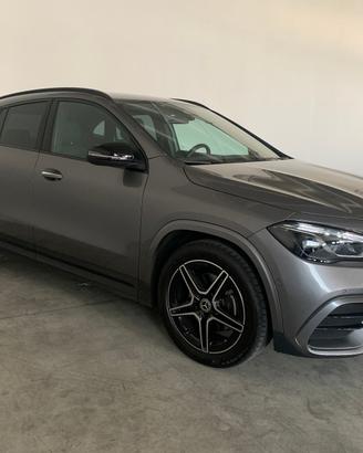 Mercedes GLA 200 no vincoli leggi descrizione