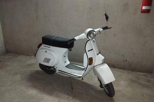Vespa 125 automatica