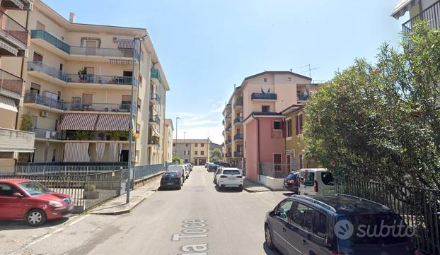 Quadrilocale VIA TOCE SANTA LUCIA 750 euro