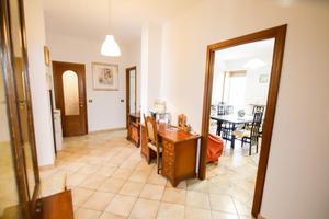 2 LOCALI A LOMBARDORE