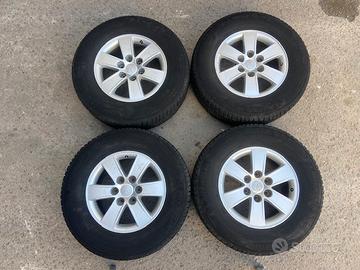 Gomme e cerchi 265 65 17 mitsubishi pajero