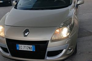 Renault Scenic Scénic X-Mod 1.5 dCi 110CV Luxe