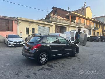 Peugeot 207 Plus 1.4 8V 75CV 5p. ECO GPL fino 2033