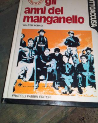Lotto 15 Vol. - COLLANA "SOTTO ACCUSA" '72-'73