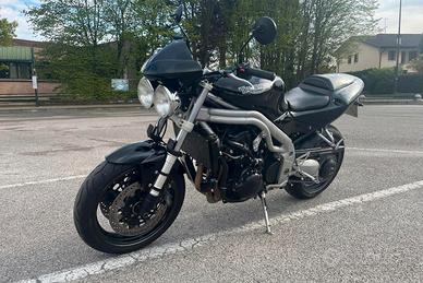 Triumph speed triple 955i