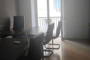 Stanza uso ufficio Vomero