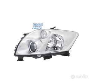 FANALE SINISTRO PER TOYOTA AURIS 3 5P 07-10