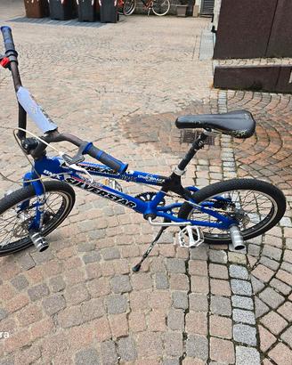 Bici BMX Silverstar con freni a disco – Usata