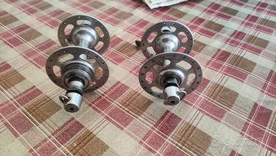 Coppia Mozzi Campagnolo Record Flangia Alta – Vint