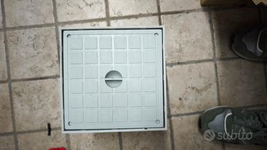 pozzetti plastica 20x20 con guarnizione