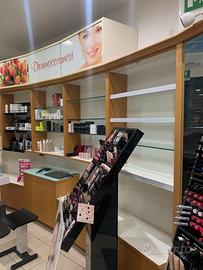 Arredamento negozio/farmacia