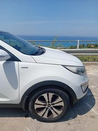 KIA SPORTAGE 1.7 CRDi AUTOMATICA-2013