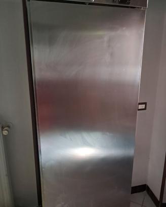 Frigorifero professionale in acciaio inox