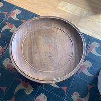 Tavolino e quadri etnici