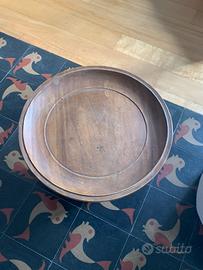 Tavolino e quadri etnici