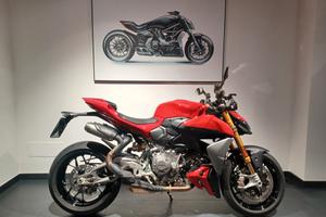 Ducati Streetfighter V2 S