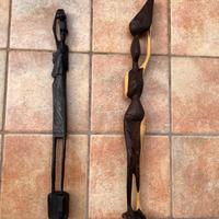 Set 2 statuine intagliate in legno