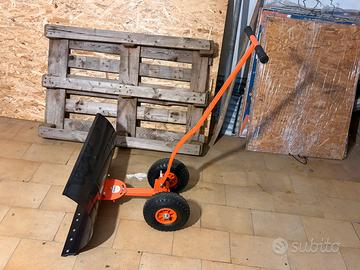 Fuxtec pala su ruote