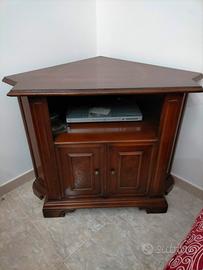 mobile TV in legno usato 