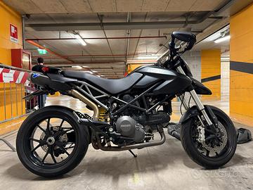 Ducati Hypermotard 796 - 2013 con SOLI 16.000km