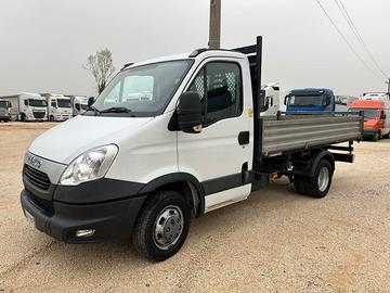 Iveco Daily ribaltabile trilaterale