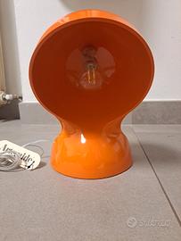 lampada da tavolo  Artemide