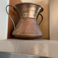 brocca / anfora in rame martellato