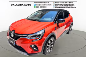 RENAULT Captur Plug-in Hybrid E-Tech 160 CV Tech