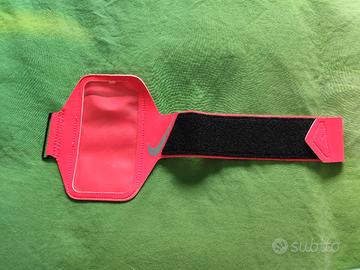 porta cellulare nike nuova