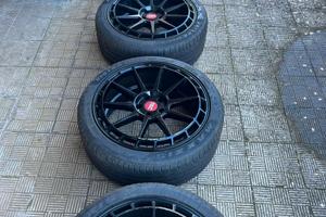 Cerchi in lega TEC da 20"